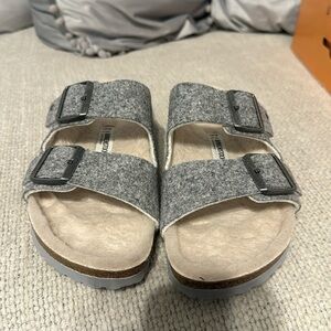 Gray fuzzy Birkenstock